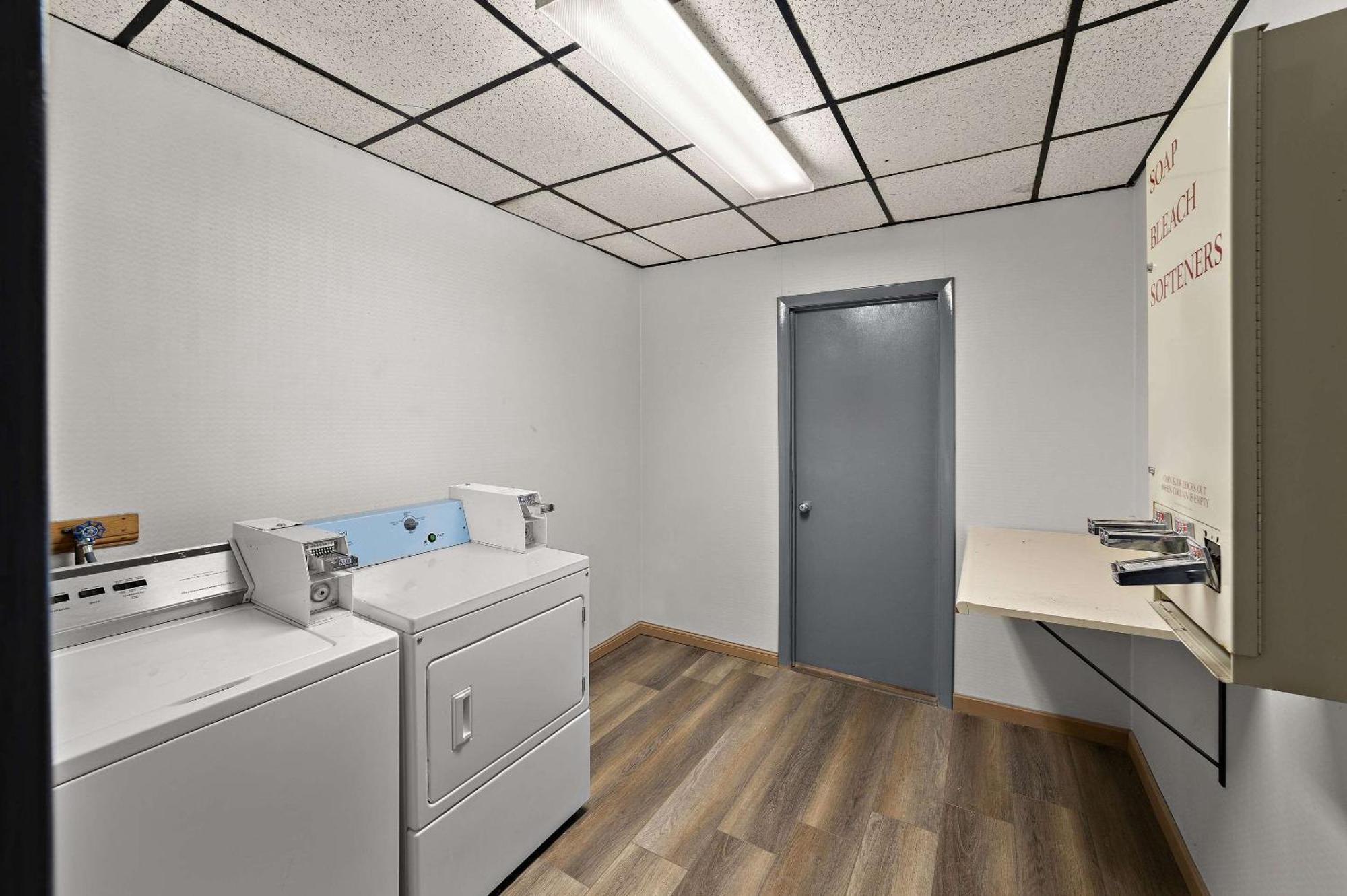 Quality Inn & Suites Caribou Exteriör bild