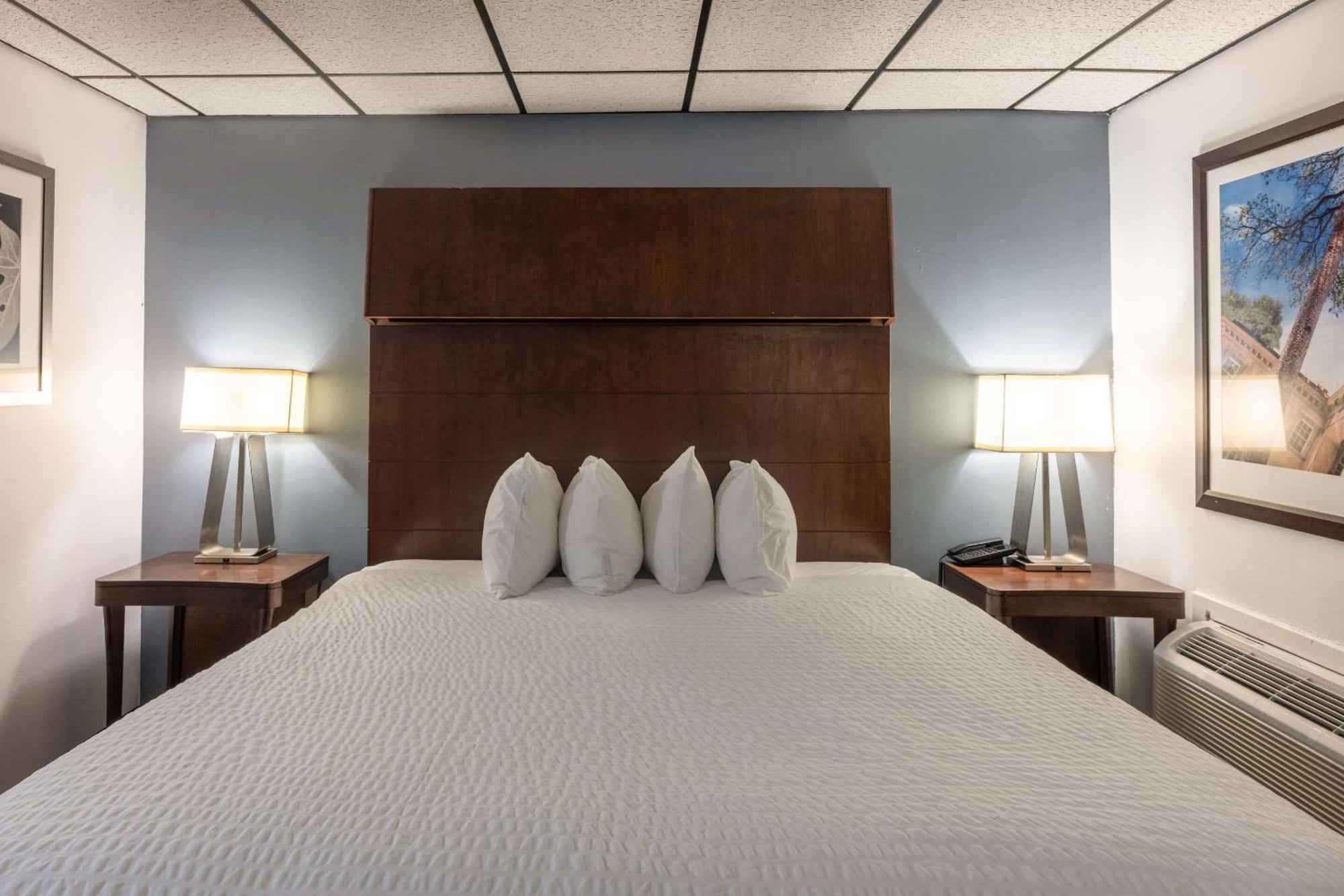 Quality Inn & Suites Caribou Exteriör bild